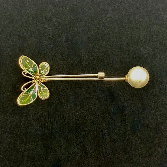 Green Enamel Butterfly Stick Pin Brooch with Faux Pearl - Picture 10 of 11
